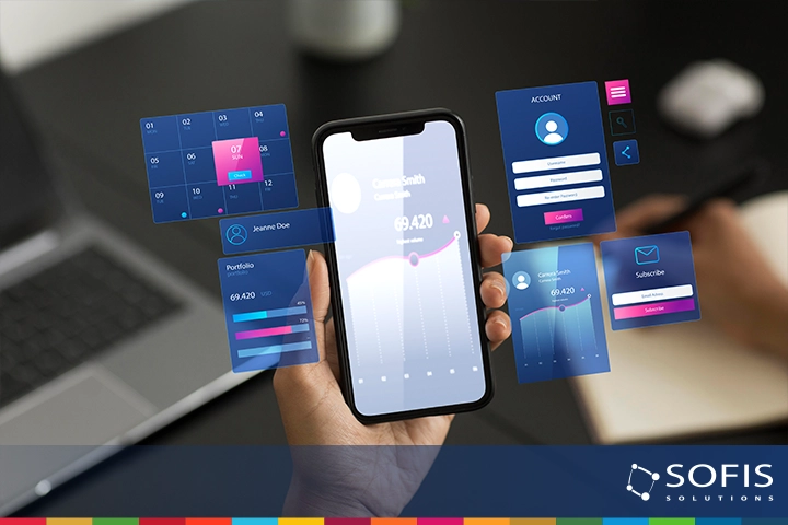 Persona viendo la pantalla de un dispositivo móvil